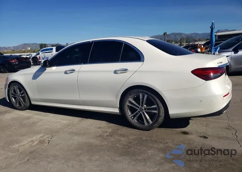 2021 Mercedes-Benz E 350 z USA, uszkodzony, nr VIN W1KZF8DB0MA907367